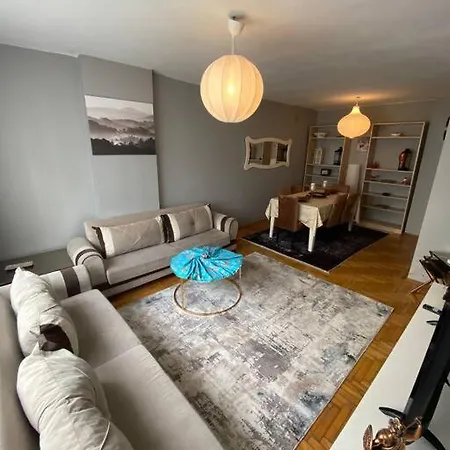 Appartement Spacious And