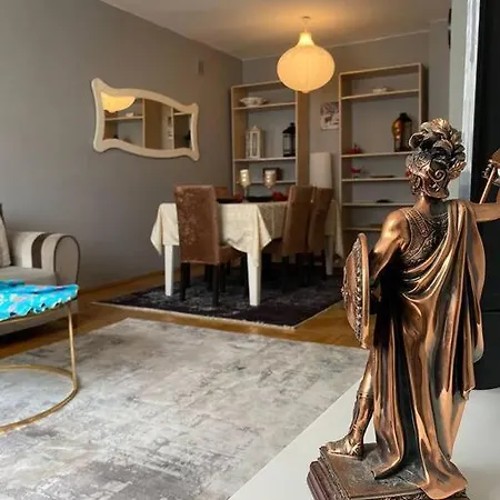 Spacious And Appartement Istambul